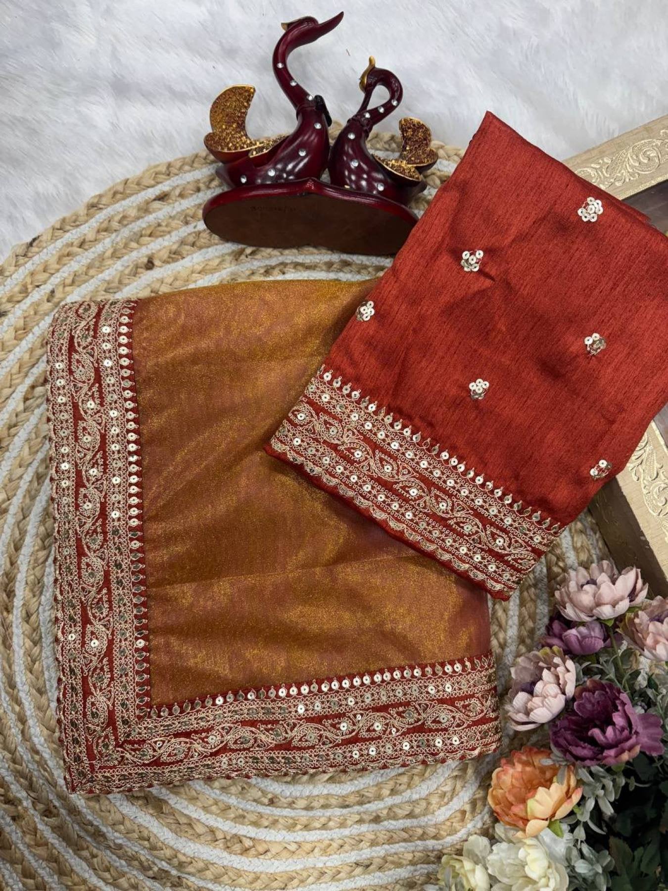 Orange Saree - detail view 11