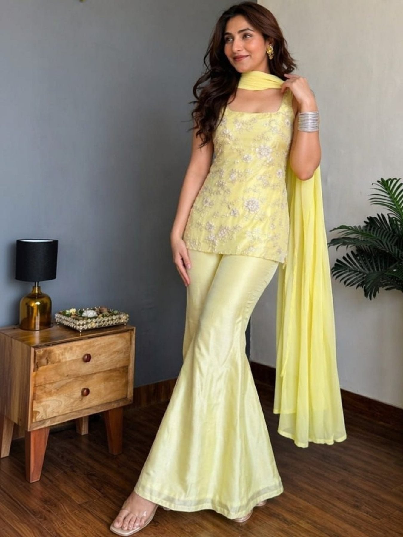 Festive Wear Faux Georgette 3 Piece Kurta Pant with Matching Dupatta detailed view