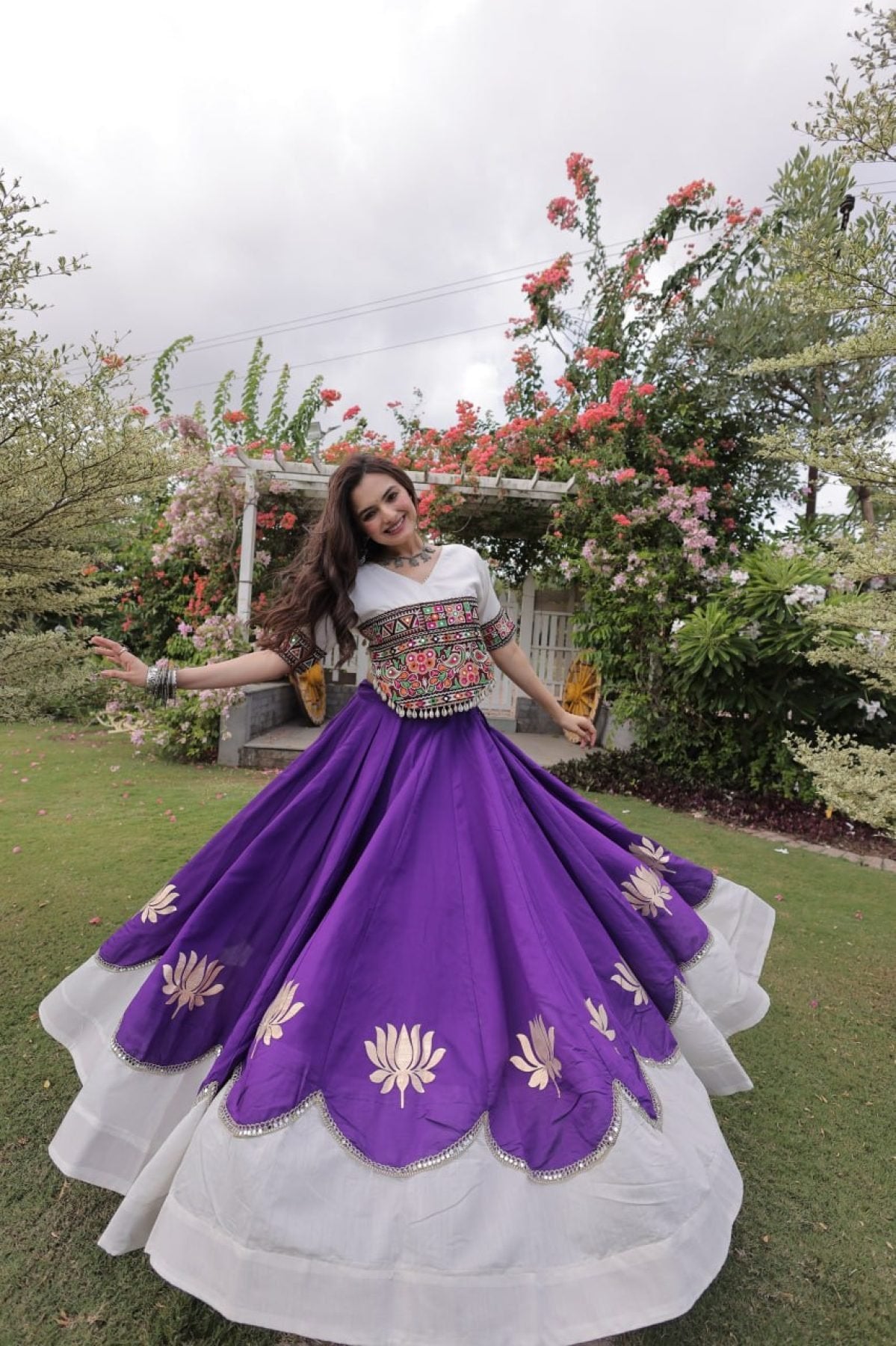 Roman Fabric Navratri Lehenga Choli with Kutchi Gamthi Embroidery Work detailed view