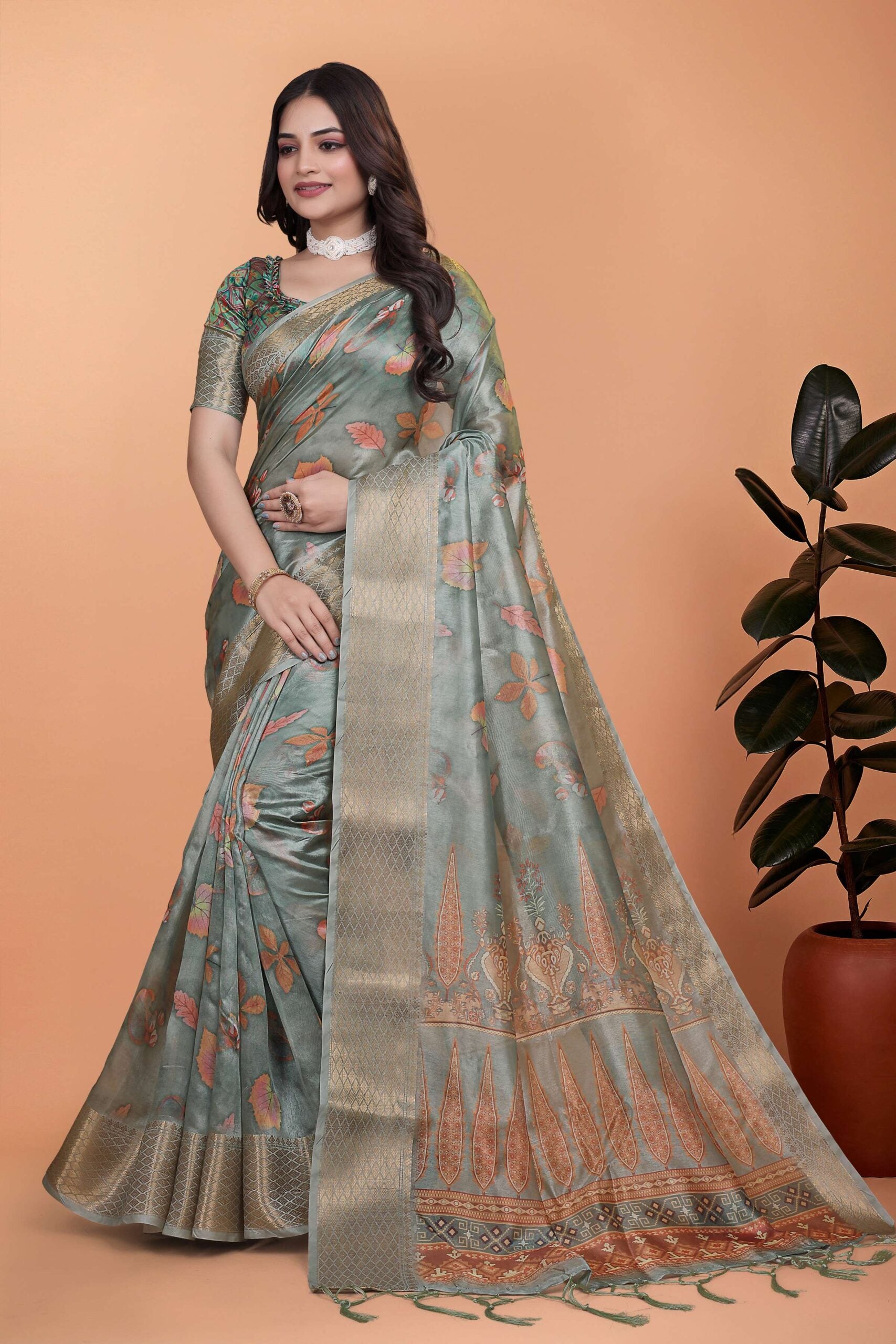 Grace your wardrobe with this Saree