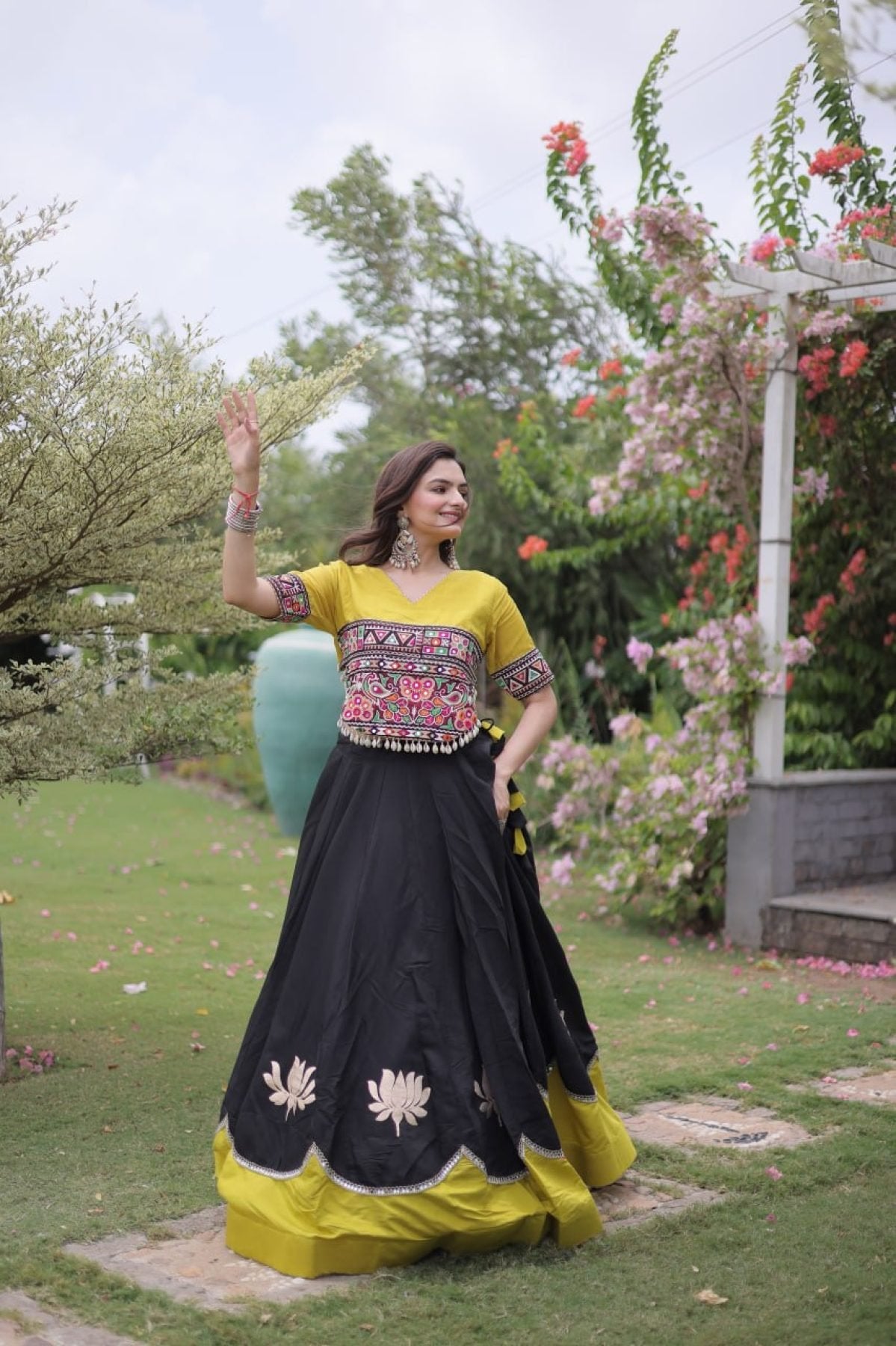 Roman Fabric Navratri Lehenga Choli with Kutchi Gamthi Embroidery Work detailed view