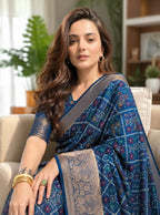 Blue Cotton Saree - blouse and border close-up