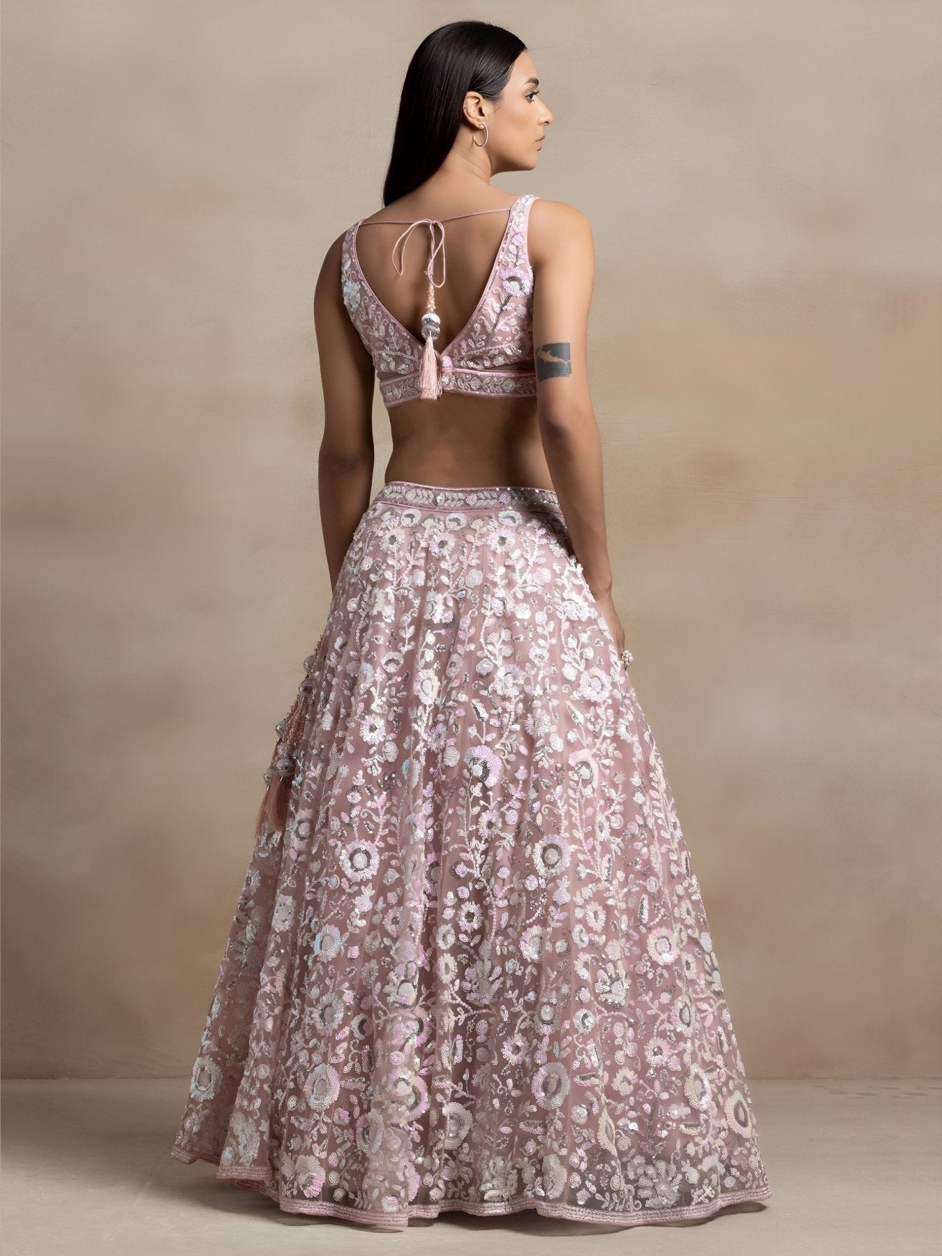 Soft Net Bridal Lehenga blouse and dupatta detail