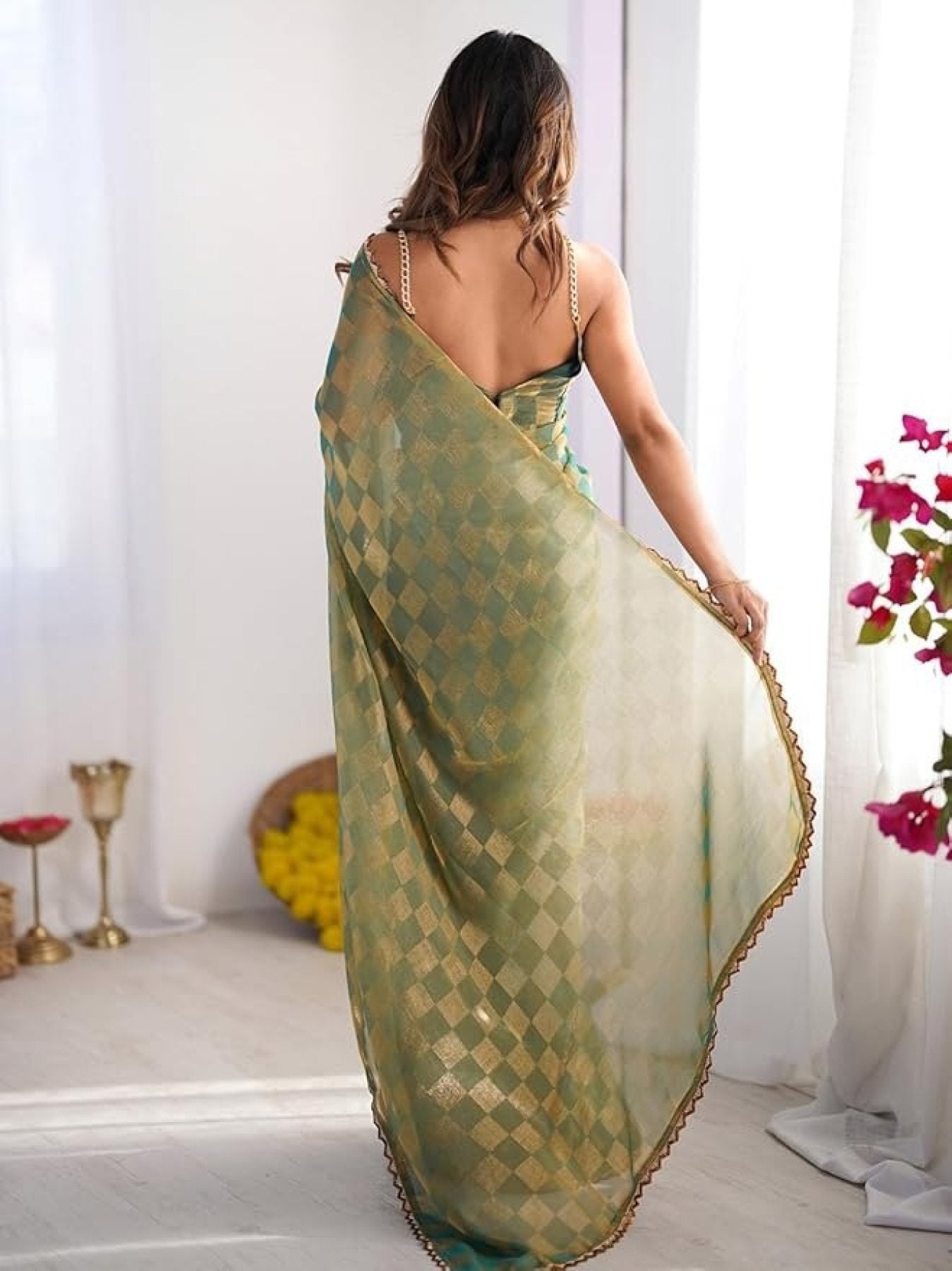 Green Saree - embroidery work detail