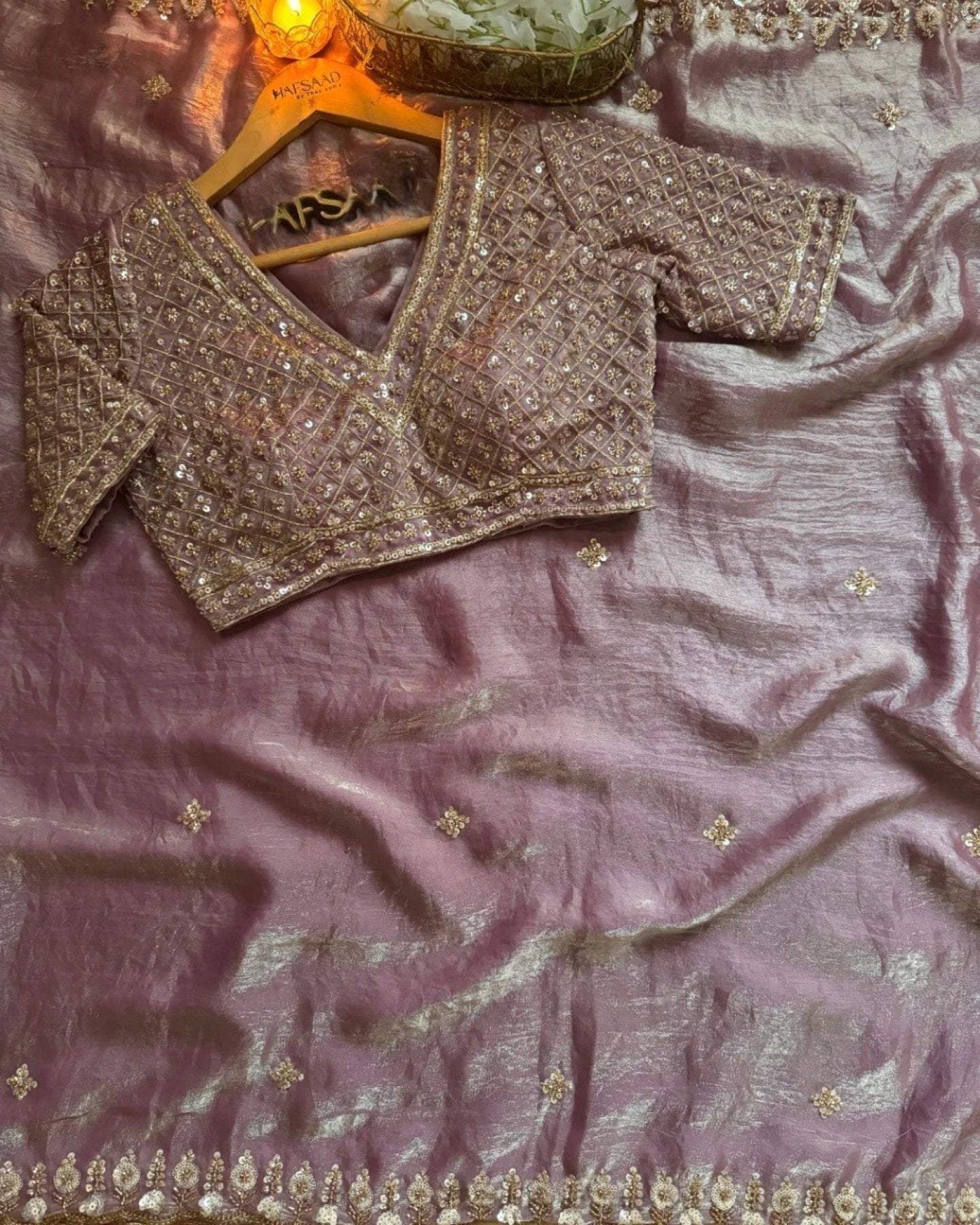 Lavender Saree - blouse and border close-up