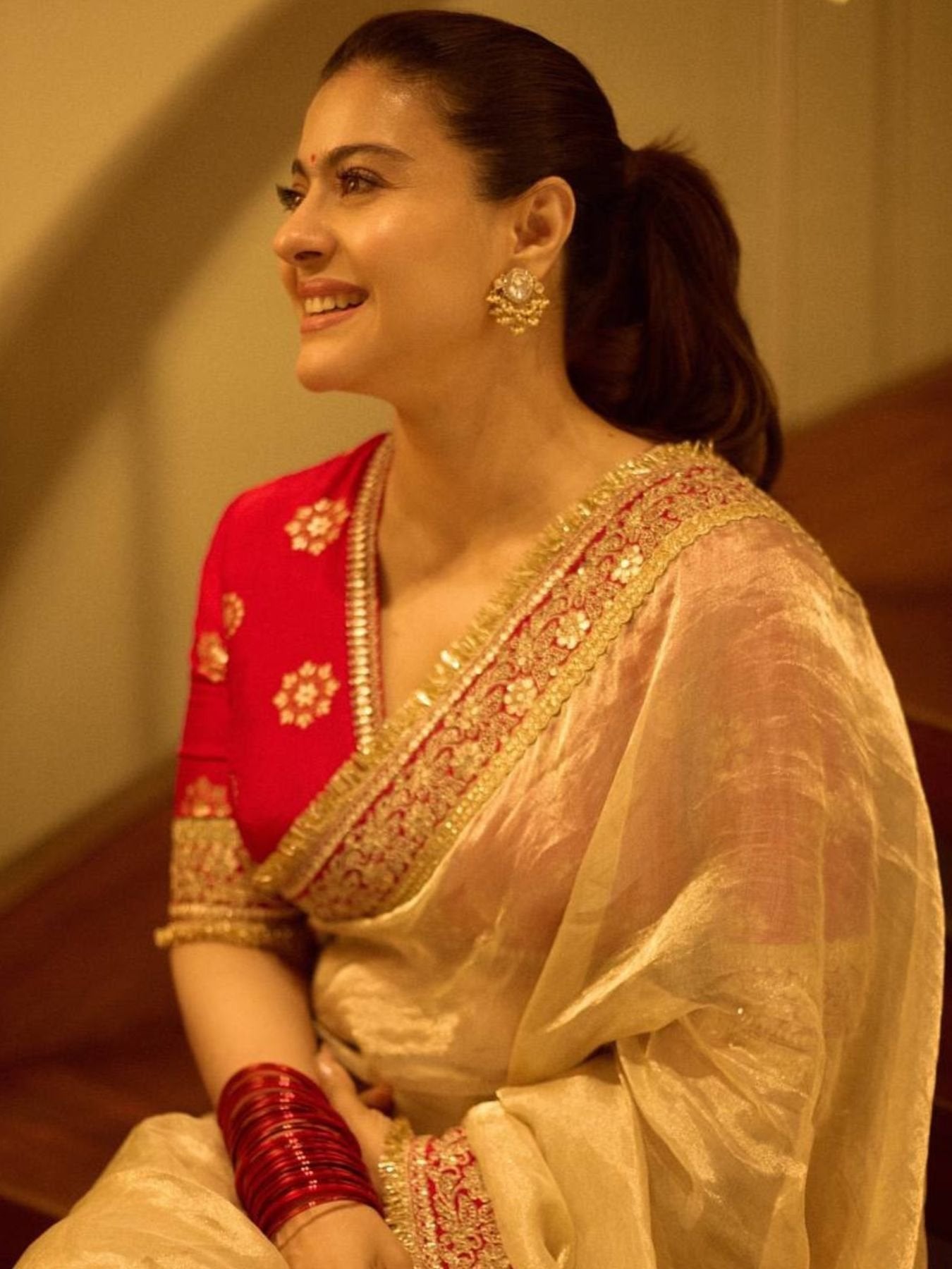 Golden Net Saree for women - full front view | Snyvia