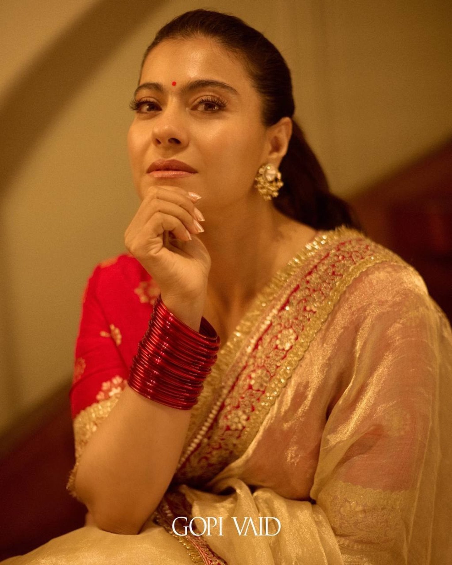 Golden Net Saree - drape and pallu detail