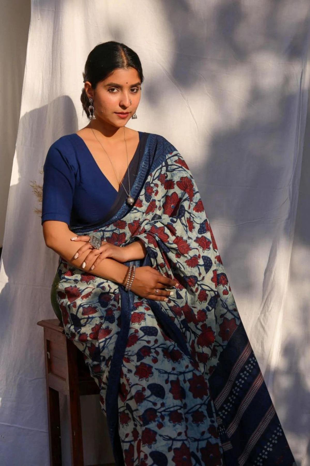 Linen Saree - pallu design detail