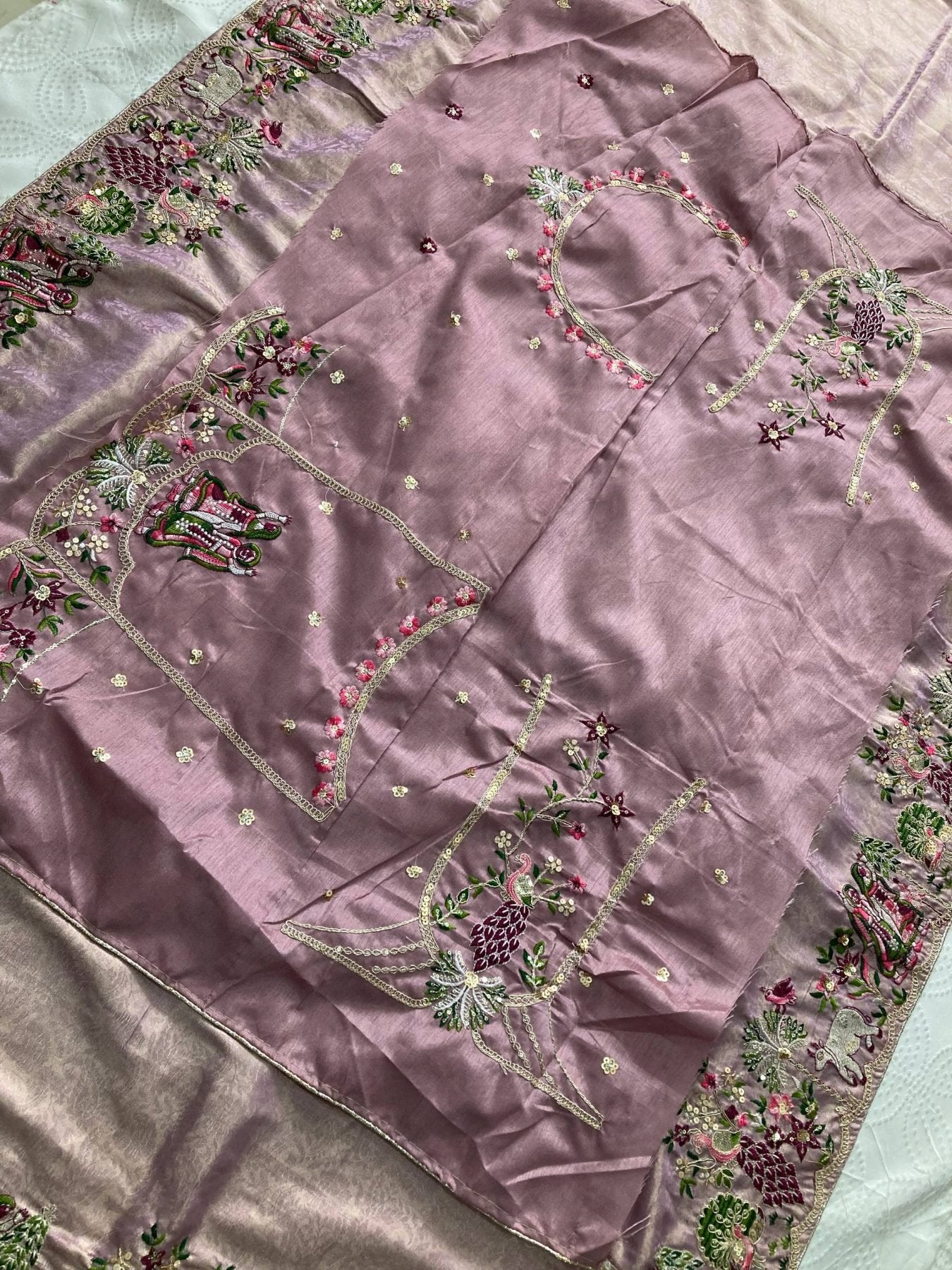 Lavender Kanjivaram Saree - detail view 14