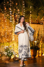 White Viscose Chanderi Printed Kurta Set embroidery close-up