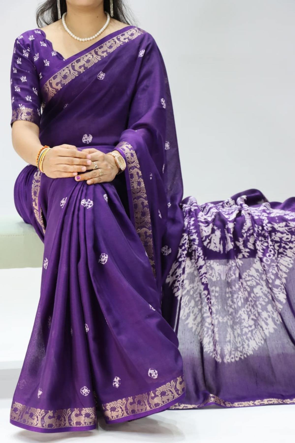 Silk Saree - drape and pallu detail