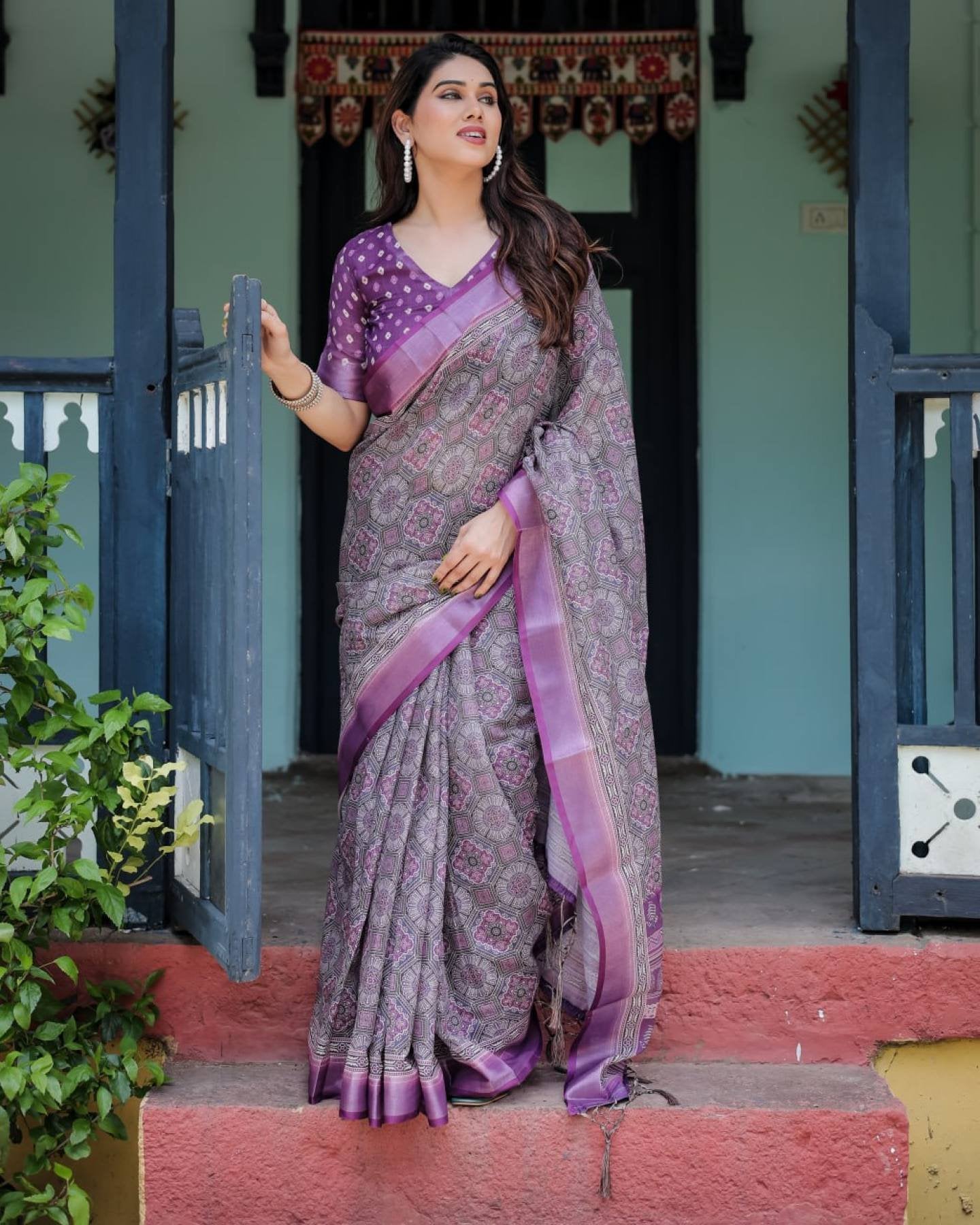 Cotton Saree - blouse and border close-up