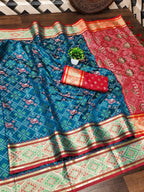 Patola Saree - blouse and border close-up