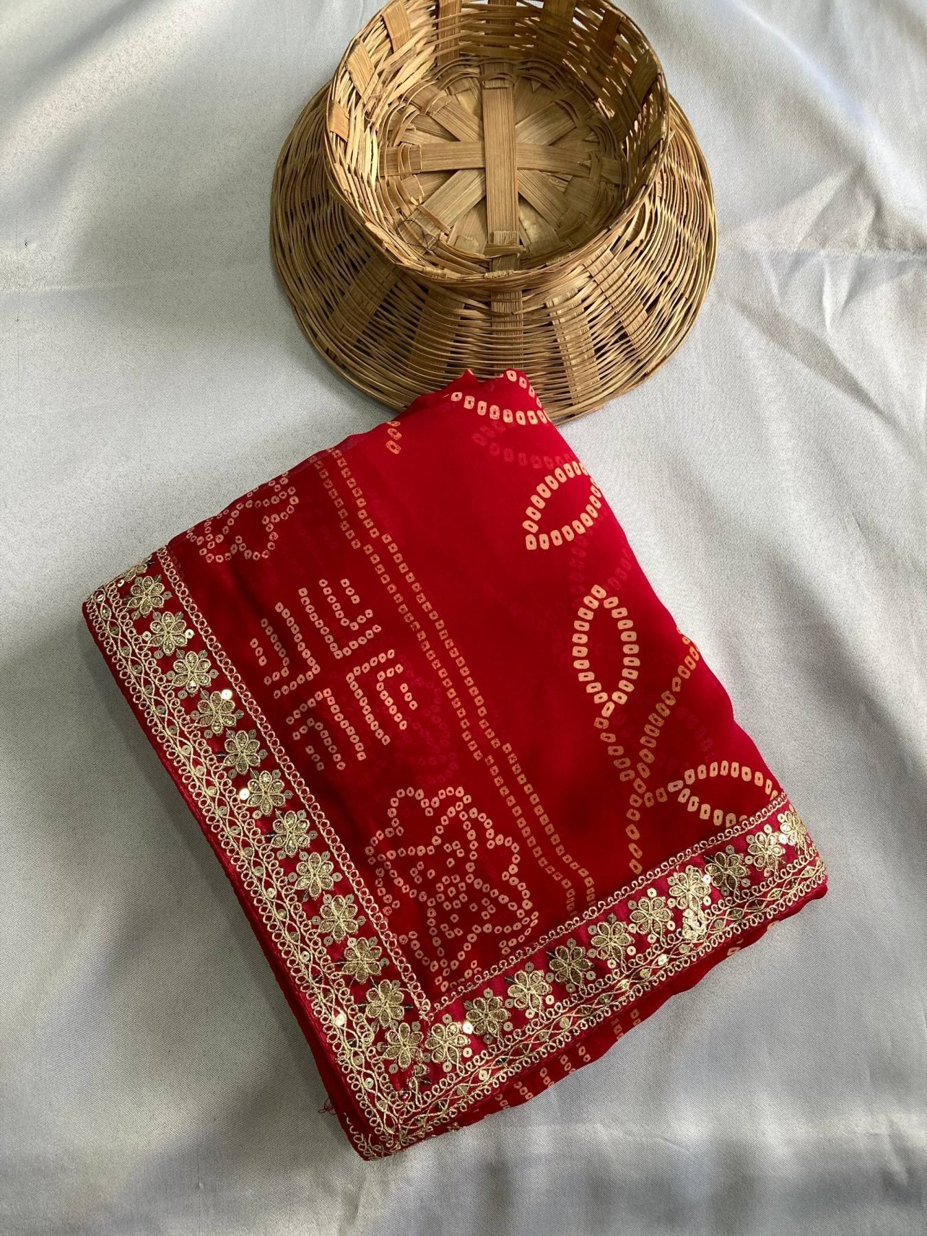 Maroon Georgette Saree - blouse and border close-up