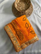 Mustard Georgette Saree - blouse and border close-up