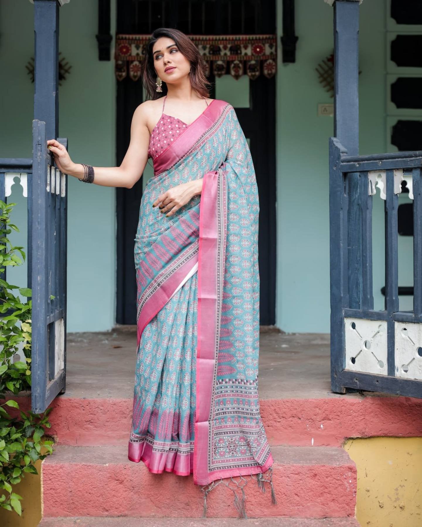 Cotton Saree - blouse and border close-up