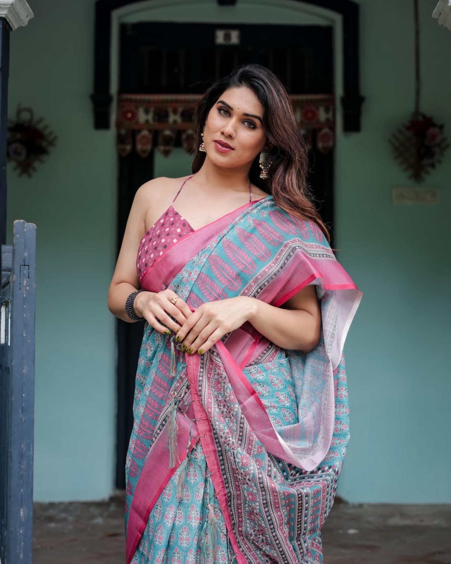Cotton Saree - embroidery work detail