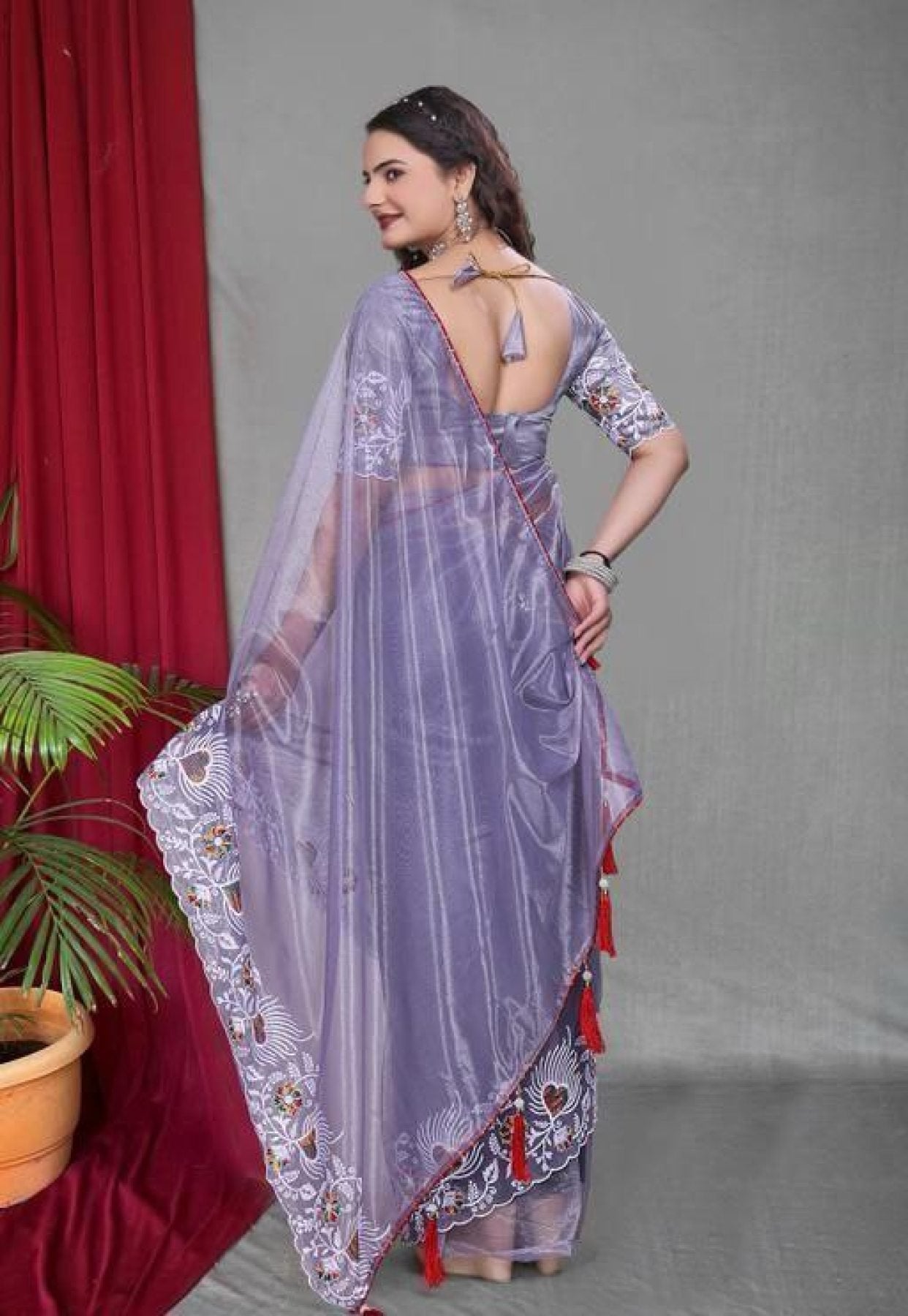 Net Saree - side drape view