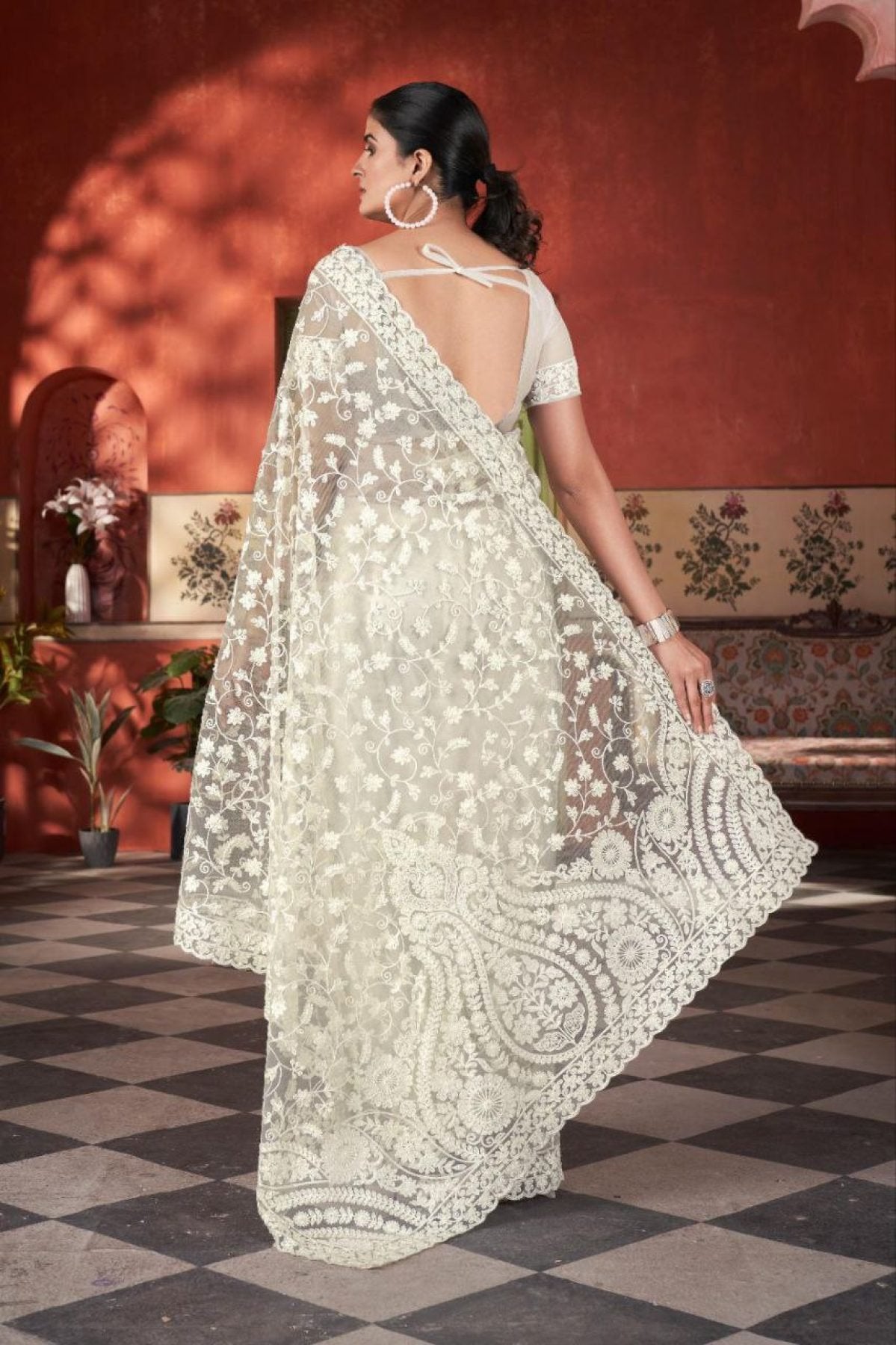 White Net Saree - drape and pallu detail