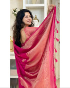 Pink Banarasi Saree - blouse and border close-up