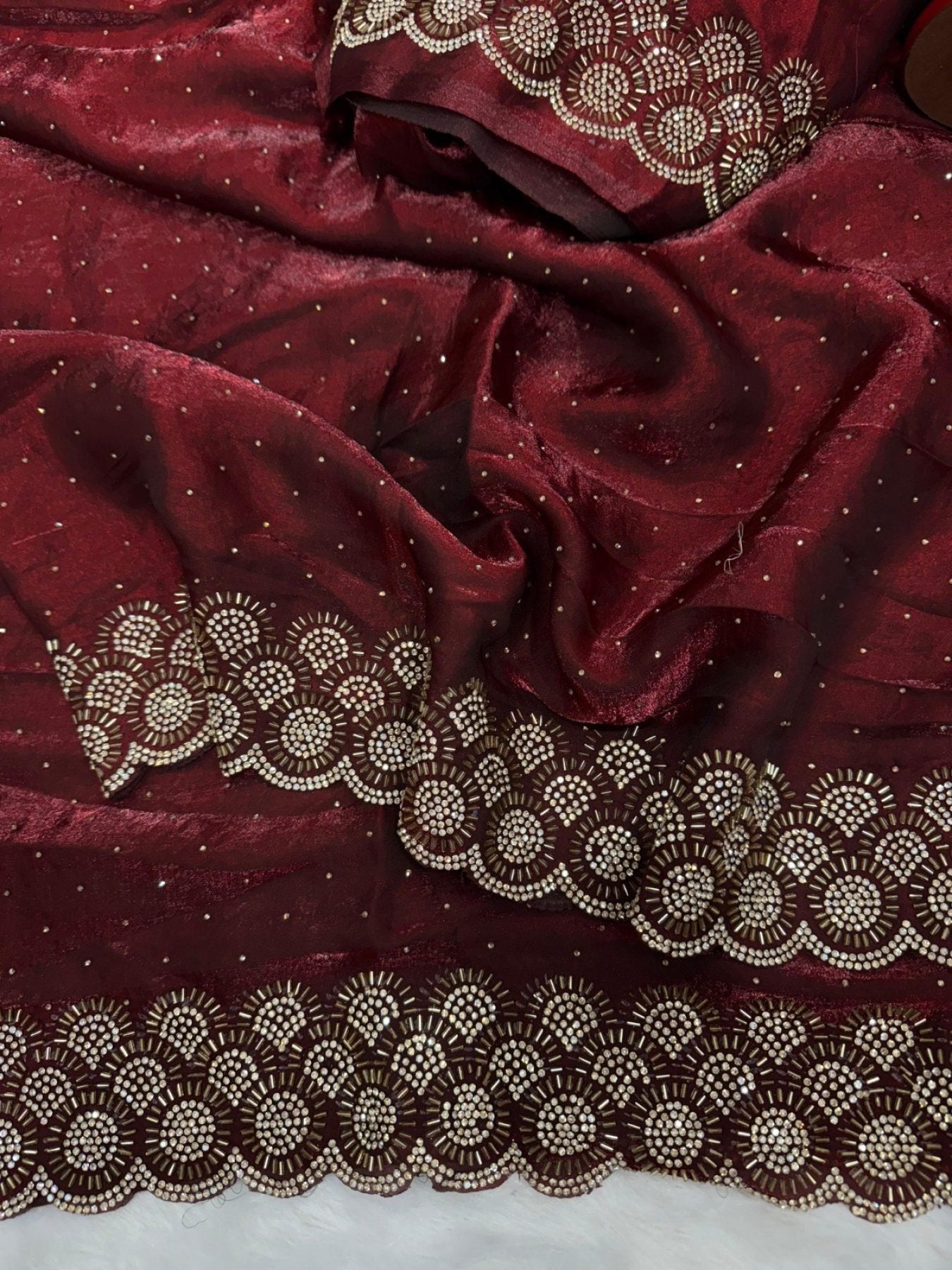Maroon Saree - pallu design detail