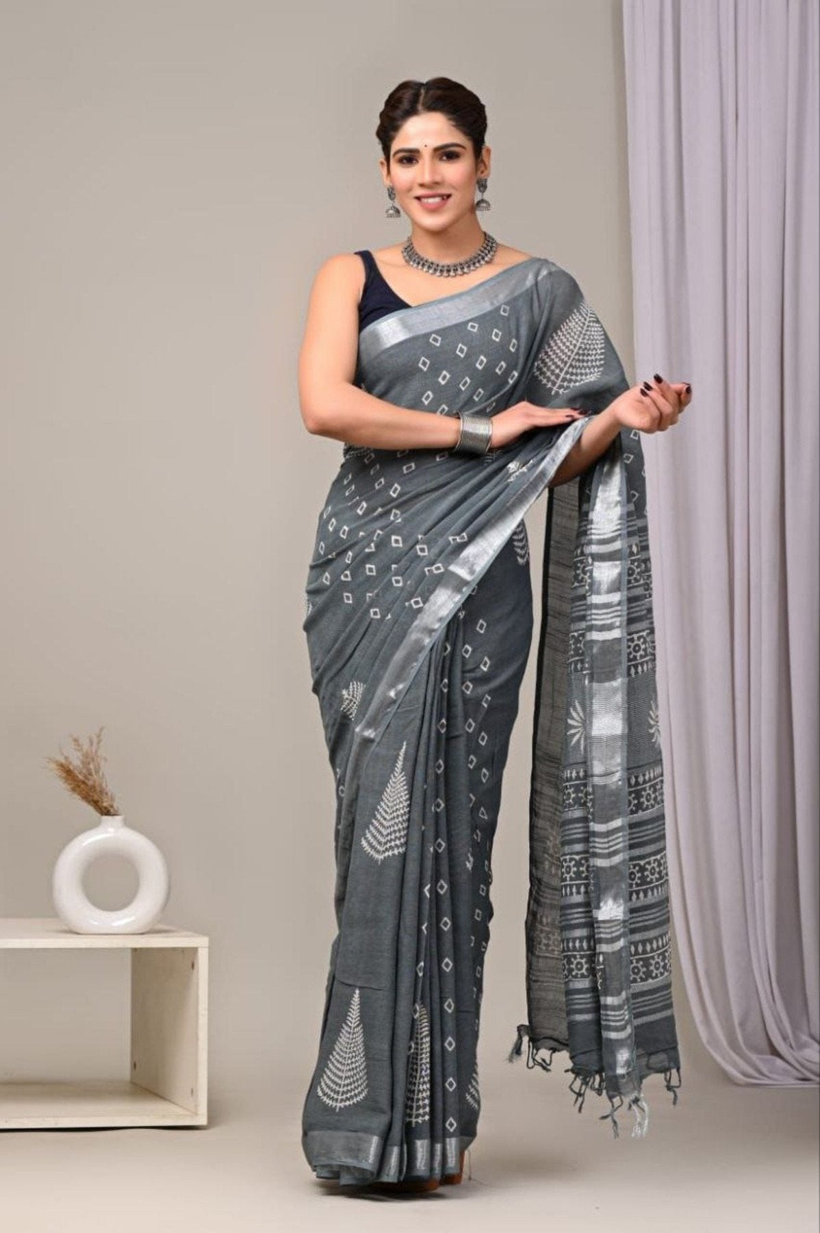 Cotton Saree - Print back view