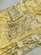 Chiffon Saree - blouse and border close-up