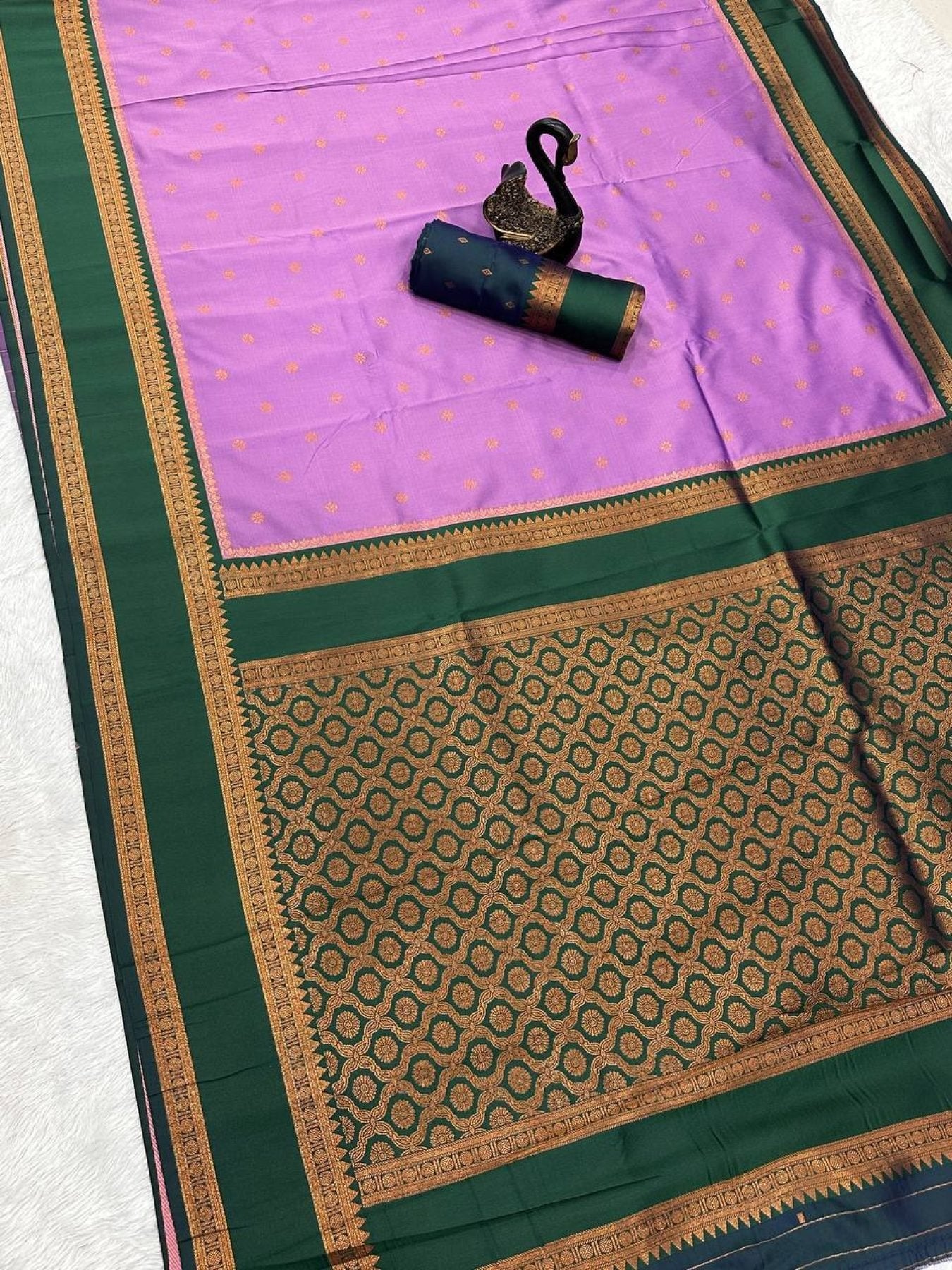Pink Silk Saree - drape and pallu detail