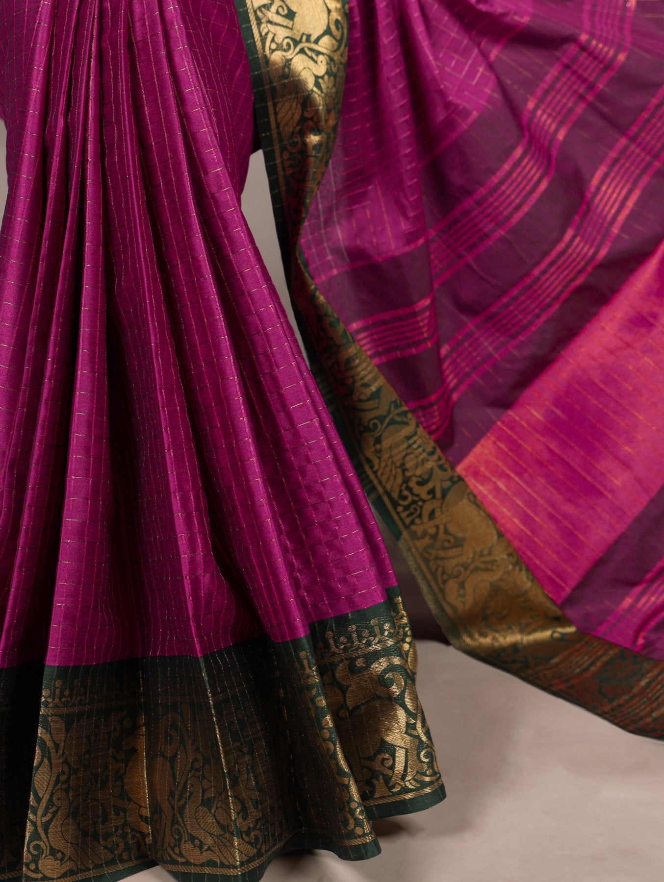 Golden Cotton Saree - blouse and border close-up