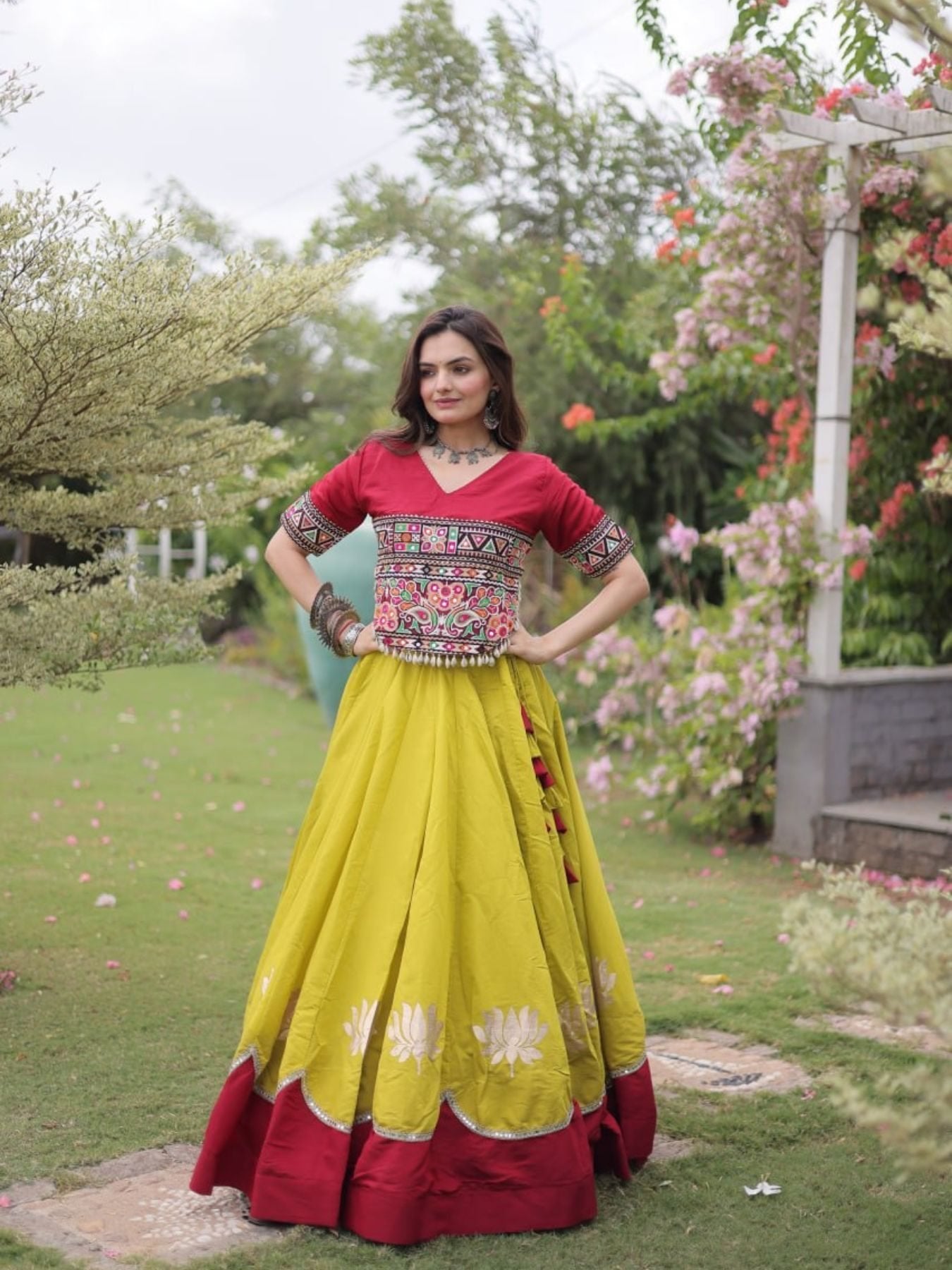 Roman Fabric Navratri Lehenga Choli with Kutchi Gamthi Embroidery Work detailed view