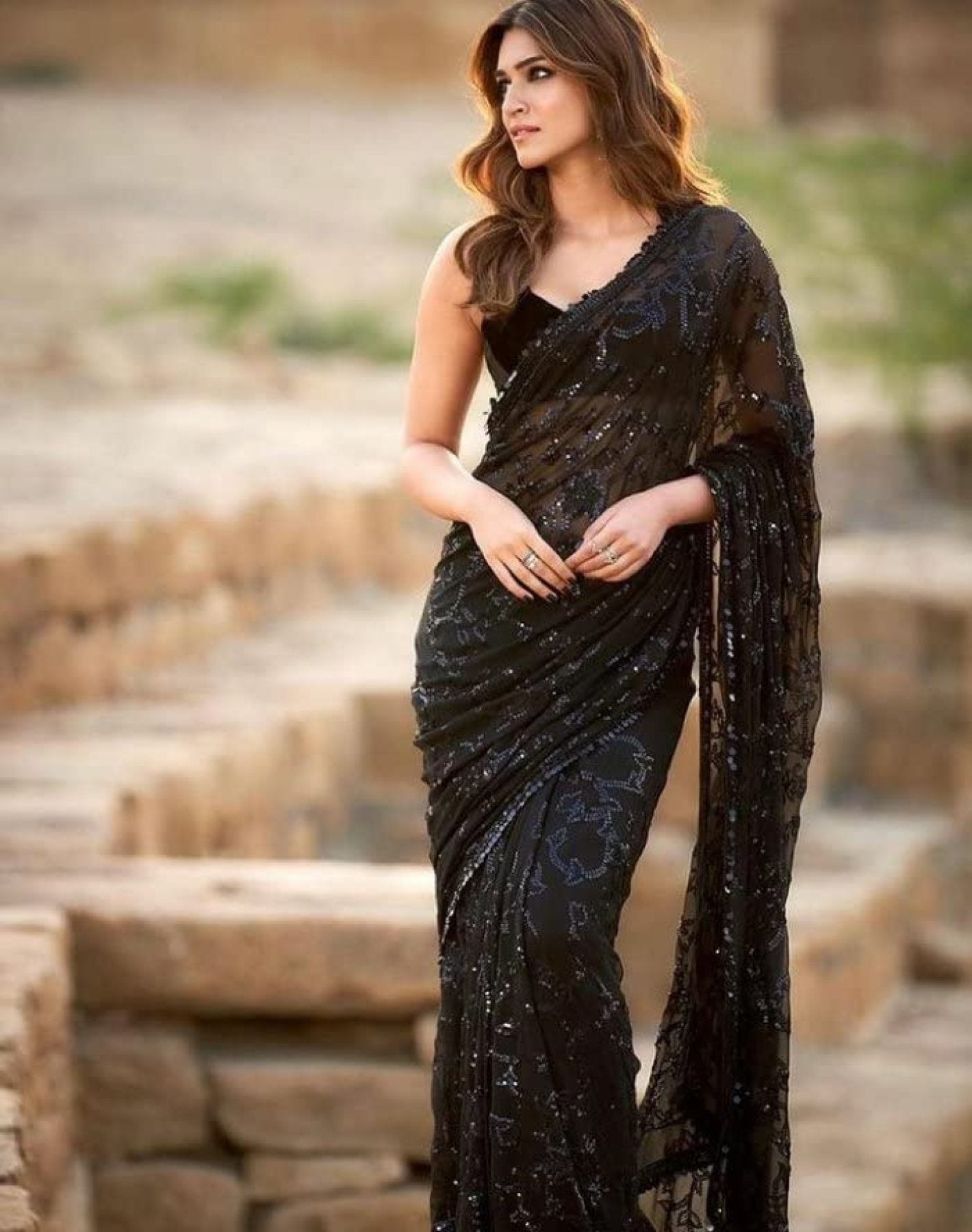 Black Georgette Saree - blouse and border close-up