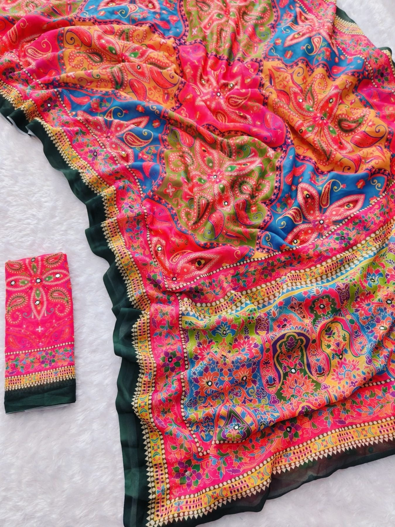 Pink Georgette Saree - blouse and border close-up