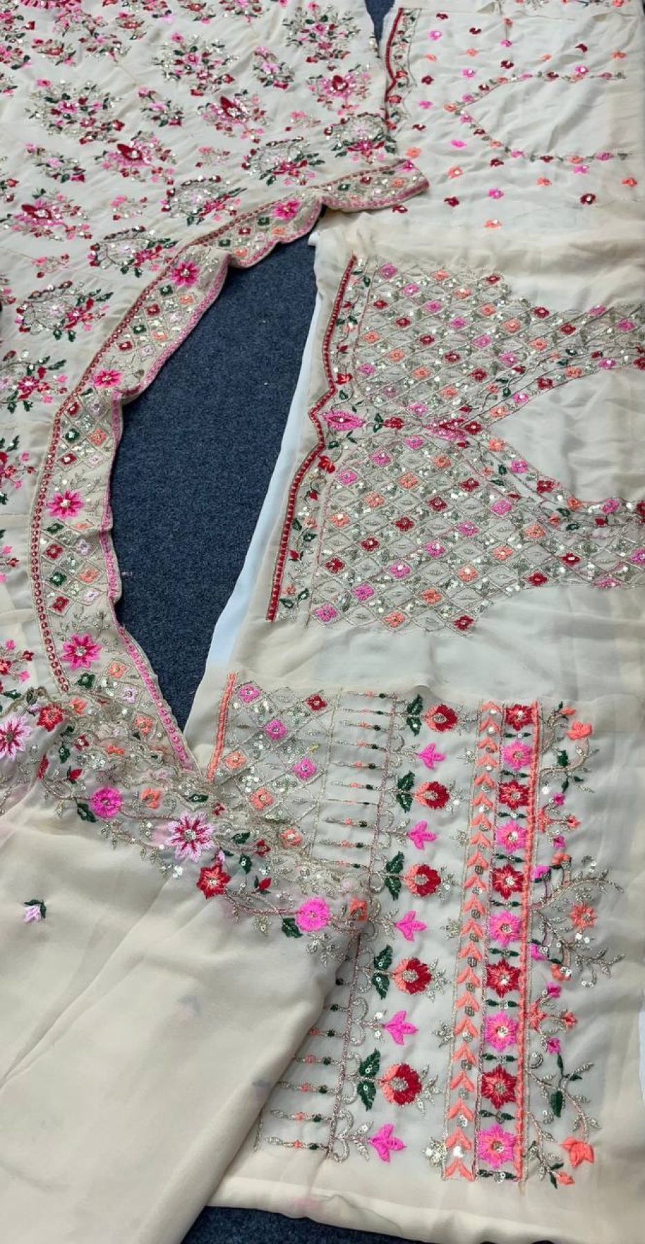 Cream Faux Georgette Lehenga with Can and Canvas Layers for Wedding Wear blouse and dupatta detail