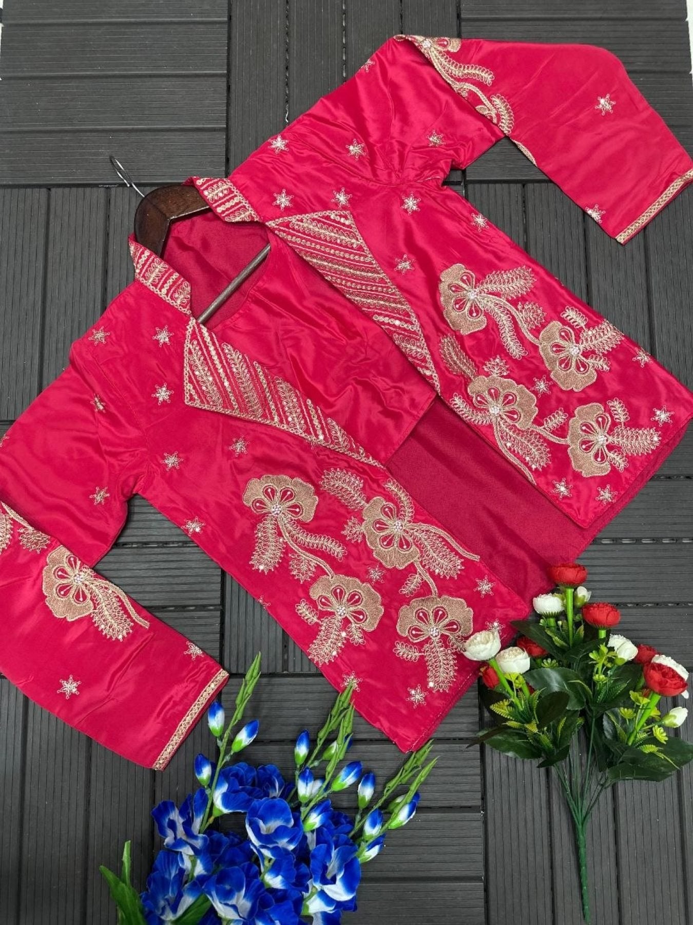 Pink Saree - fabric texture close-up
