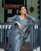 Cotton Saree - side drape view