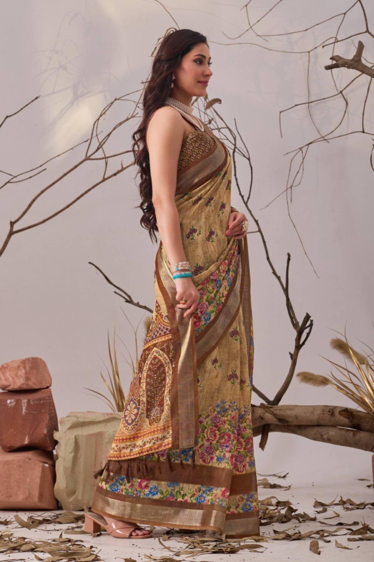 Cotton Saree - Print embroidery work detail