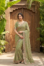 Green Georgette Saree - drape and pallu detail