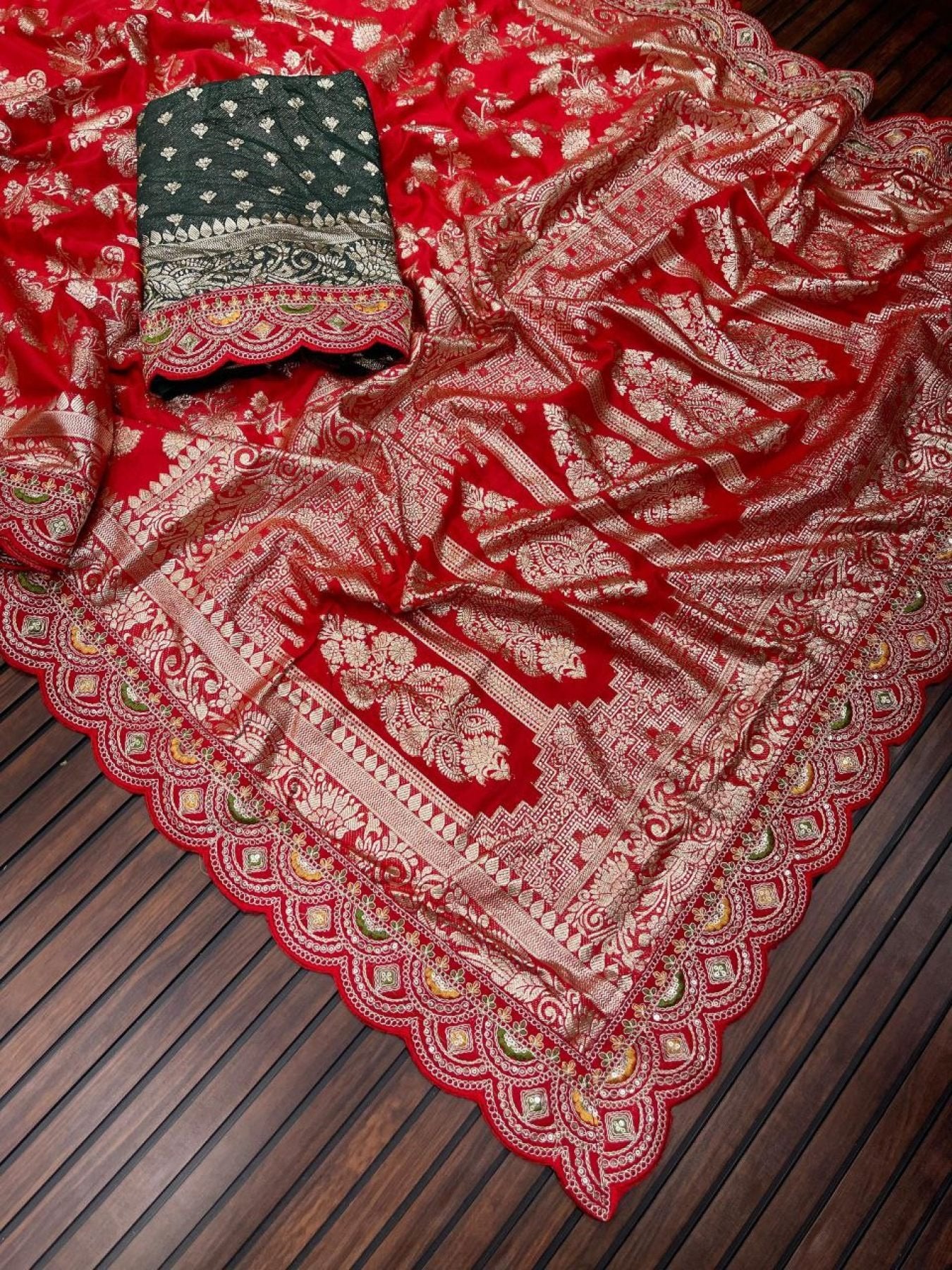 Red Banarasi Saree - drape and pallu detail