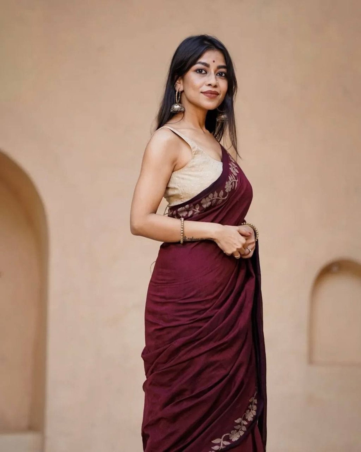 Maroon Cotton Saree - detail view 12