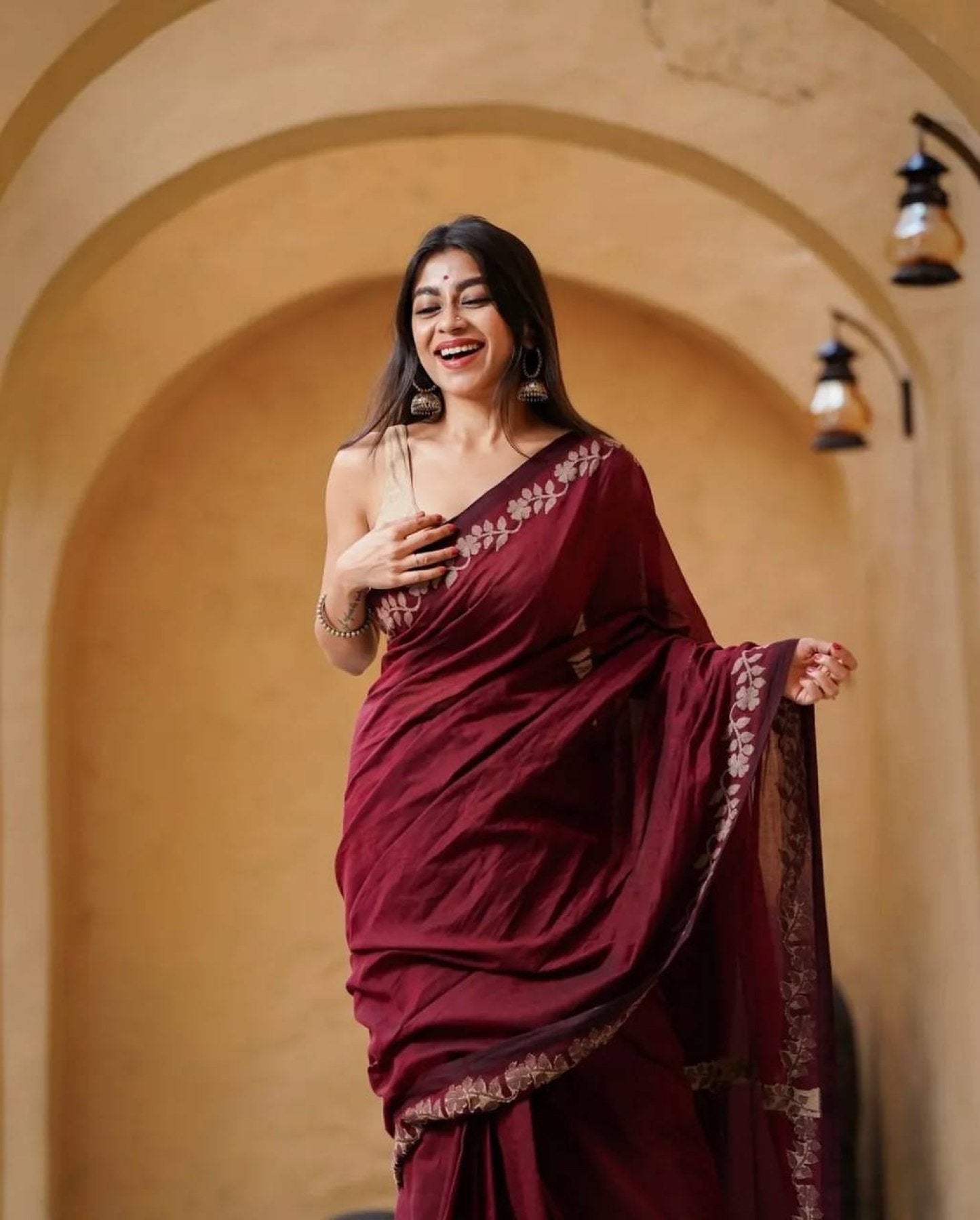 Maroon Cotton Saree - detail view 14