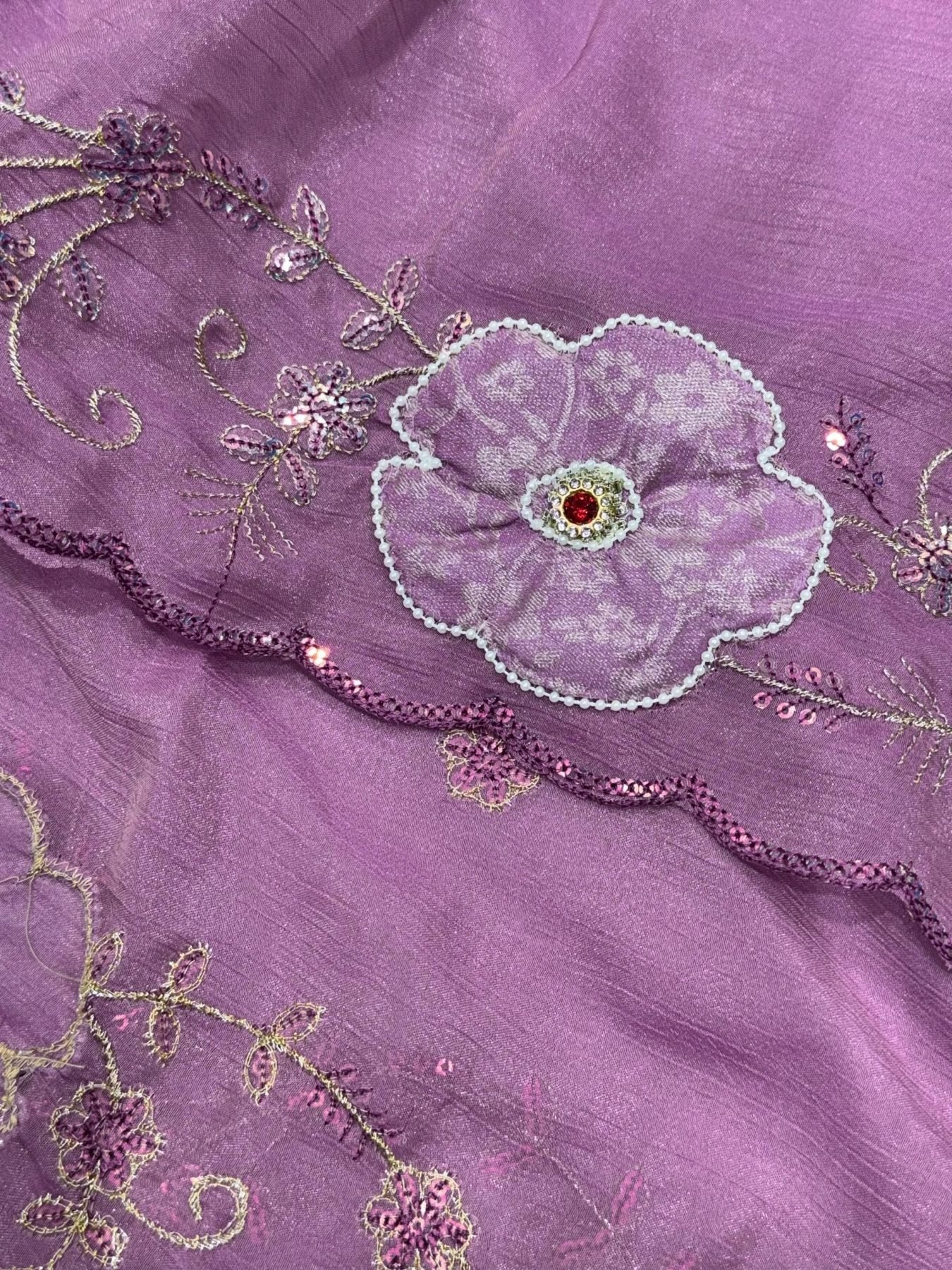 Lavender Saree - embroidery work detail