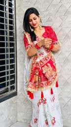 White Vichitra Saree - embroidery work detail
