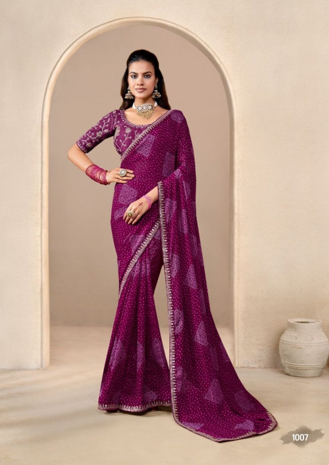 Wine Georgette Saree - drape and pallu detail