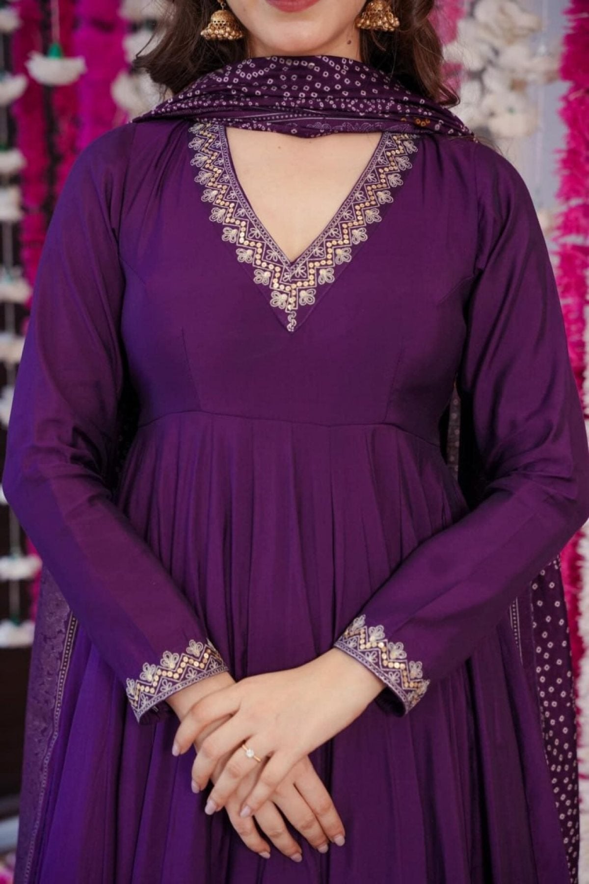 Embroidered Anarkali Kurti Set full set view