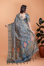 This elegant grey saree showcases Saree